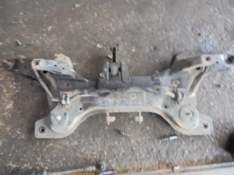 Γέφυρα Εμπρός Οριζόντια για HYUNDAI i10 (2008 - 2011) / 1100 G4HG petrol 67 *ΔΒ* ΠΑΛΕΤΑ *150* Γέφυρα Εμπρός Οριζόντια για HYUNDAI i10 (2008 - 2011) / 1100 G4HG petrol 67 *ΔΒ* ΠΑΛΕΤΑ *150*