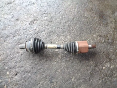 Ημιαξόνιο Εμπρός Αριστερό για VOLVO V60 (2011 - 2013) ( ) 3000 Petrol (B6304T4) 304hp ΑΥΤΟΜΑΤΟ Ημιαξόνιο Εμπρός Αριστερό για VOLVO V60 (2011 - 2013) ( ) 3000 Petrol (B6304T4) 304hp ΑΥΤΟΜΑΤΟ