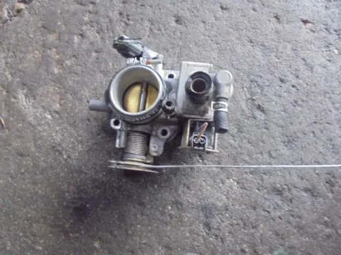 Σώμα Πεταλούδας για MAZDA 323 (1995 - 1998) (BA) / 1500 Z5 petrol 88 Σώμα Πεταλούδας για MAZDA 323 (1995 - 1998) (BA) / 1500 Z5 petrol 88