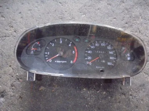 Κοντέρ για HYUNDAI H-1 STAREX (1998 - 2001) / Diesel Κοντέρ για HYUNDAI H-1 STAREX (1998 - 2001) / Diesel