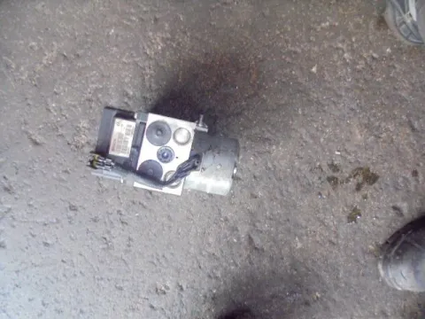 Μονάδα ABS 0273004684 για FIAT MULTIPLA (1998 - 2004) (186) Μονάδα ABS 0273004684 για FIAT MULTIPLA (1998 - 2004) (186)