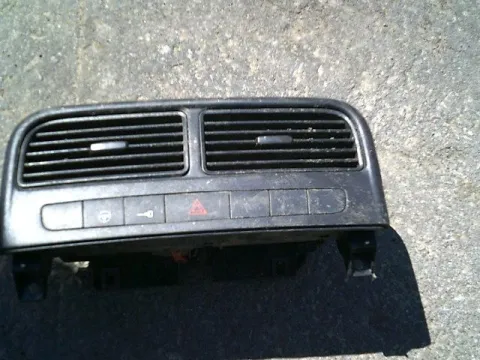 Κονσόλα 735386328 για FIAT GRANDE PUNTO (2005 - 2008) (199) Κονσόλα 735386328 για FIAT GRANDE PUNTO (2005 - 2008) (199)
