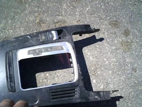 Κονσόλα 8K0864261 για AUDI A4 (2008 - 2011) (8K) 2000 CAHA Diesel 170 TDI Κονσόλα 8K0864261 για AUDI A4 (2008 - 2011) (8K) 2000 CAHA Diesel 170 TDI