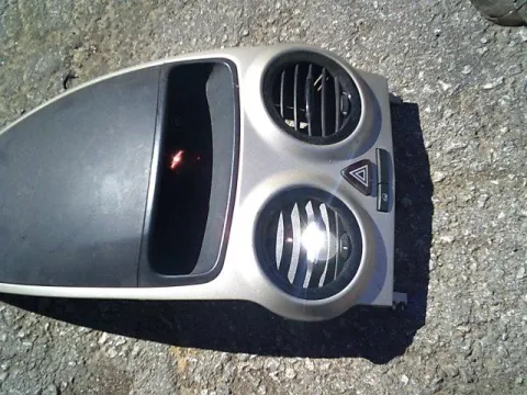 Κονσόλα Με ρολόι για OPEL CORSA (2006 - 2011) D Κονσόλα Με ρολόι για OPEL CORSA (2006 - 2011) D