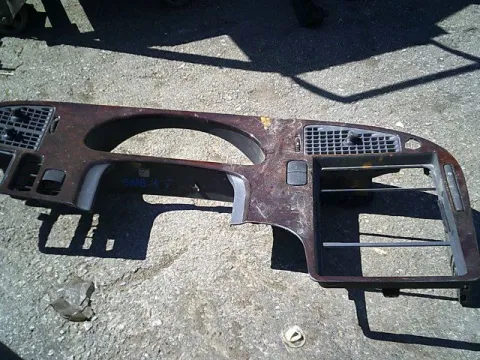 Κονσόλα για SAAB 9-5 (1998 - 2005) (YS3E) Κονσόλα για SAAB 9-5 (1998 - 2005) (YS3E)