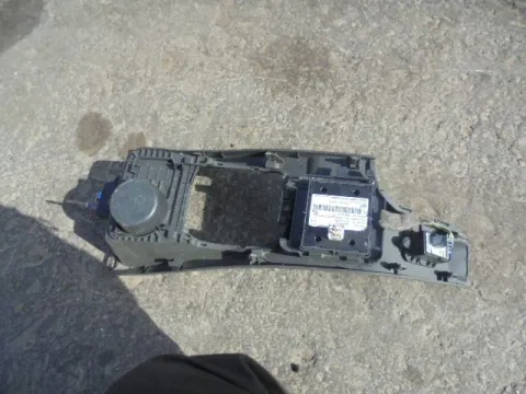Κονσόλα Με Διακόπτες 1015034001 για RENAULT MEGANE (2008 - 2012) (KZ_) (BZ_) *Ε* -  Κονσόλα Με Διακόπτες 1015034001 για RENAULT MEGANE (2008 - 2012) (KZ_) (BZ_) *Ε* -