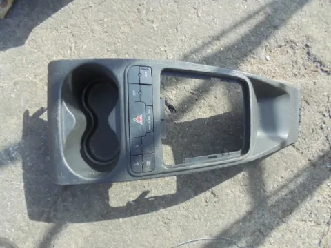 Κονσόλα Με Διακόπτη Alarm 6J858331 για SEAT IBIZA (2008 - 2013) (6J) *Ε* Κονσόλα Με Διακόπτη Alarm 6J858331 για SEAT IBIZA (2008 - 2013) (6J) *Ε*