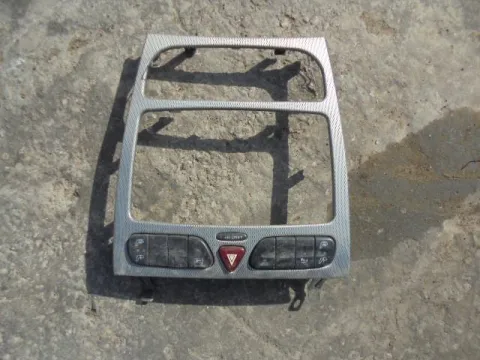 Κονσόλα Με Διακόπτη Alarm 2038215051 για MERCEDES C - CLASS (2000 - 2003) (W203) *Ε* Κονσόλα Με Διακόπτη Alarm 2038215051 για MERCEDES C - CLASS (2000 - 2003) (W203) *Ε*