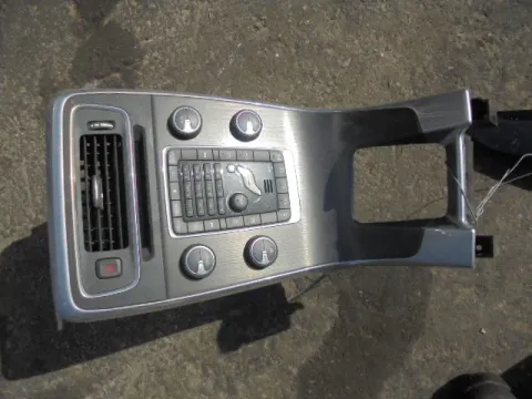 Κονσόλα Με Διακόπτη Alarm 08648779 για VOLVO S60 (2010 - 2013) *Ε* Κονσόλα Με Διακόπτη Alarm 08648779 για VOLVO S60 (2010 - 2013) *Ε*