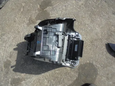 Κονσόλα Με Διακόπτη Alarm 08648779 για VOLVO S60 (2010 - 2013) *Ε* -  Κονσόλα Με Διακόπτη Alarm 08648779 για VOLVO S60 (2010 - 2013) *Ε* -