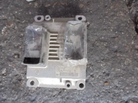 Εγκέφαλος Κινητήρα 0261206980 για FIAT PUNTO (1999 - 2003) (188) ΤΕΛΑΡΟ 10 *244169* Εγκέφαλος Κινητήρα 0261206980 για FIAT PUNTO (1999 - 2003) (188) ΤΕΛΑΡΟ 10 *244169*