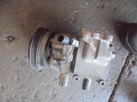 Συμπιεστής A-C (Κομπρέσορας) για HYUNDAI ACCENT (1999 - 2002) (CG) (LC) Συμπιεστής A-C (Κομπρέσορας) για HYUNDAI ACCENT (1999 - 2002) (CG) (LC)