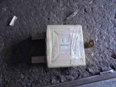 Εγκέφαλος Κινητήρα 33920-60E3 για SUZUKI SWIFT (1997 - 2005) (SF) ΤΕΛΑΡΟ 2*245614 Εγκέφαλος Κινητήρα 33920-60E3 για SUZUKI SWIFT (1997 - 2005) (SF) ΤΕΛΑΡΟ 2*245614