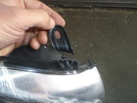 Φανάρι Εμπρός Δεξί (Σπασμένη Βάση) για OPEL CORSA (2004 - 2006) C ΙΜΙΤΑΣΙΟΝ -  Φανάρι Εμπρός Δεξί (Σπασμένη Βάση) για OPEL CORSA (2004 - 2006) C ΙΜΙΤΑΣΙΟΝ -