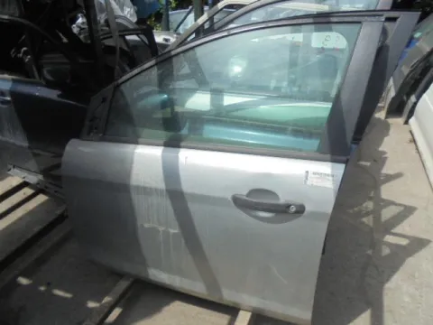 Πόρτα Εμπρός Αριστερή (Λίγο Χτυπημένη) για FORD FOCUS (2008 - 2010) Mk2b (DA3 - C307) *Γ* Πόρτα Εμπρός Αριστερή (Λίγο Χτυπημένη) για FORD FOCUS (2008 - 2010) Mk2b (DA3 - C307) *Γ*