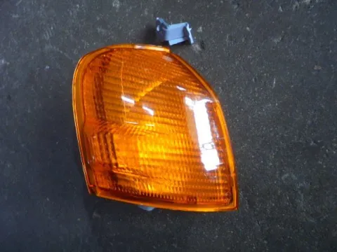 Φλας Εμπρός Δεξιό (Σπασμένη Βάση) για TOYOTA STARLET (1996 - 1999) (EP90-1) ΙΜΙΤΑΣΙΟΝ Φλας Εμπρός Δεξιό (Σπασμένη Βάση) για TOYOTA STARLET (1996 - 1999) (EP90-1) ΙΜΙΤΑΣΙΟΝ