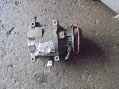 Συμπιεστής A-C (Κομπρέσορας) για TOYOTA YARIS (2003 - 2005) (XP10) Συμπιεστής A-C (Κομπρέσορας) για TOYOTA YARIS (2003 - 2005) (XP10)