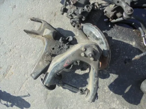 Άκρο Πλήρες Εμπρός Δεξί για NISSAN D22 (1998 - 2001)