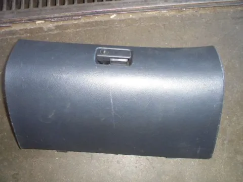 Ντουλαπάκι για TOYOTA AVENSIS (2003 - 2006) (T250) *Γ* Ντουλαπάκι για TOYOTA AVENSIS (2003 - 2006) (T250) *Γ*
