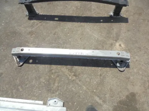 Τραβέρσα Προφυλακτήρα Πίσω για TOYOTA YARIS (2006 - 2009) (KL9) Τραβέρσα Προφυλακτήρα Πίσω για TOYOTA YARIS (2006 - 2009) (KL9)