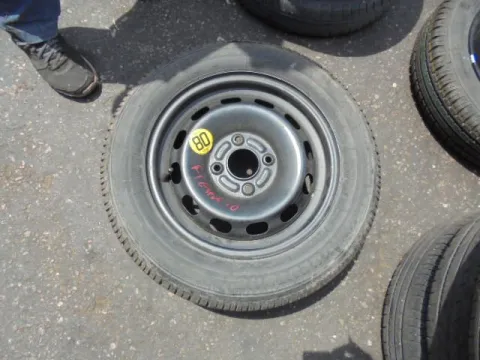 Ζαντολάστιχο ΡΕΖΕΡΒΑ BRIDGESTONE 175/65/R14 για FORD FIESTA (2008 - 2012) Mk6 (JA8) *ΔΒ* Ζαντολάστιχο ΡΕΖΕΡΒΑ BRIDGESTONE 175/65/R14 για FORD FIESTA (2008 - 2012) Mk6 (JA8) *ΔΒ*