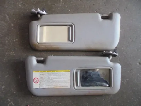 Σετ Σκιαδίων για TOYOTA YARIS (2006 - 2009) (KL9) Σετ Σκιαδίων για TOYOTA YARIS (2006 - 2009) (KL9)