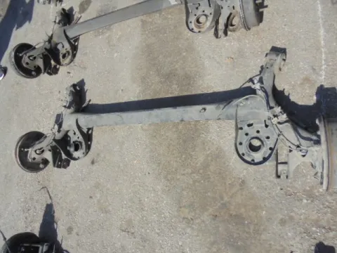 Πίσω Άξονας Ταμπούρα -ABS για TOYOTA YARIS (2006 - 2009) (KL9) *ΔΒ* ΠΑΛΕΤΑ *35* Πίσω Άξονας Ταμπούρα -ABS για TOYOTA YARIS (2006 - 2009) (KL9) *ΔΒ* ΠΑΛΕΤΑ *35*