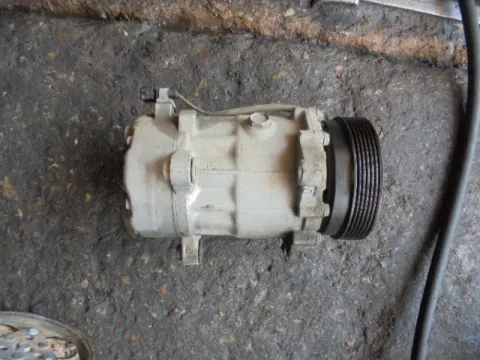 Συμπιεστής A-C (Κομπρέσορας) για VW GOLF (1998 - 2004) Mk4 (1J1) Συμπιεστής A-C (Κομπρέσορας) για VW GOLF (1998 - 2004) Mk4 (1J1)
