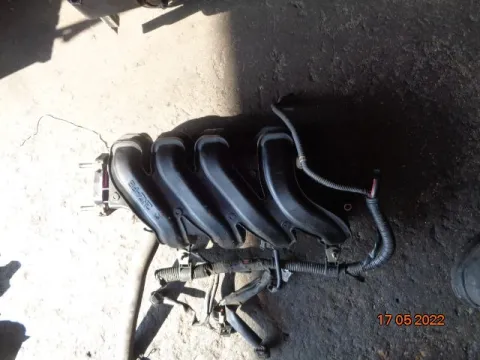 Πολλαπλή Εισαγωγής Πλαστική για TOYOTA YARIS (1999 - 2002) (XP10) 1300 2NZ-FE petrol 86 NCP10 *Ε* Πολλαπλή Εισαγωγής Πλαστική για TOYOTA YARIS (1999 - 2002) (XP10) 1300 2NZ-FE petrol 86 NCP10 *Ε*