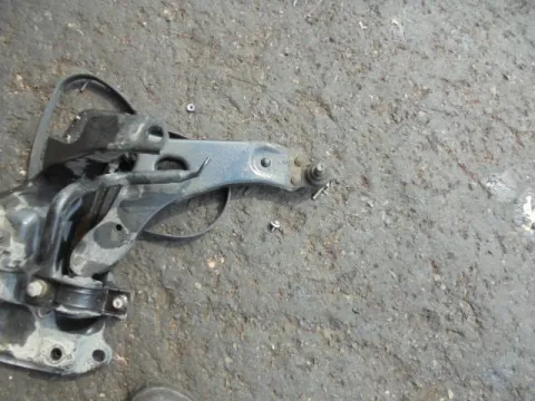 Ψαλίδι Εμπρός Δεξί για FORD FOCUS (2002 - 2004) Mk1b / 1600 (FYD_) Petrol 100 16V *ΔΒ* ΠΑΛΕΤΑ *239* Ψαλίδι Εμπρός Δεξί για FORD FOCUS (2002 - 2004) Mk1b / 1600 (FYD_) Petrol 100 16V *ΔΒ* ΠΑΛΕΤΑ *239*