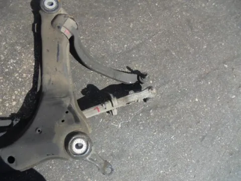 Ψαλίδι Εμπρός Δεξί για AUDI A4 (2001 - 2005) (8H) (8E) AVF 1900 DIESEL *ΔΒ* Ψαλίδι Εμπρός Δεξί για AUDI A4 (2001 - 2005) (8H) (8E) AVF 1900 DIESEL *ΔΒ*