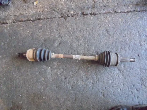 Ημιαξόνιο Εμπρός Αριστερό Με ABS για HYUNDAI i20 (2009 - 2011) 1200 Petrol Kappa G4LA 79hp Ημιαξόνιο Εμπρός Αριστερό Με ABS για HYUNDAI i20 (2009 - 2011) 1200 Petrol Kappa G4LA 79hp