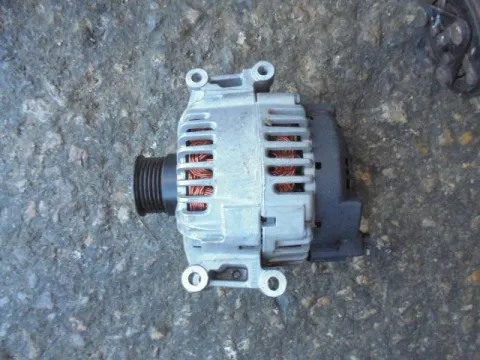 Δυναμό - Εναλλάκτης A0009060401 για MERCEDES C - CLASS (2012 - 2014) (W204) / Diesel Δυναμό - Εναλλάκτης A0009060401 για MERCEDES C - CLASS (2012 - 2014) (W204) / Diesel