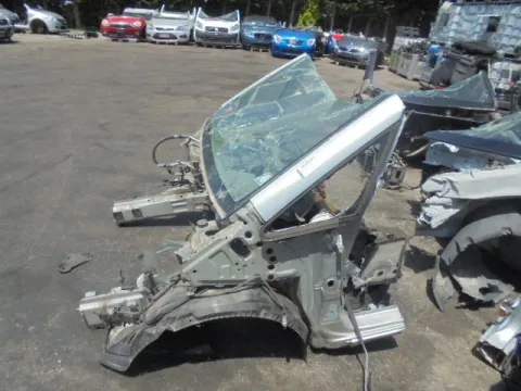 Τροπέτο Εμπρός Κουφάρι για MITSUBISHI COLT (2005 - 2008 ) (CZ) *ΔΒ* - 