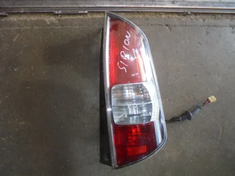 Φανάρι Πίσω Δεξί (Ραγισμένο) για DAIHATSU SIRION (2006 - ) (M300) (M301) Φανάρι Πίσω Δεξί (Ραγισμένο) για DAIHATSU SIRION (2006 - ) (M300) (M301)