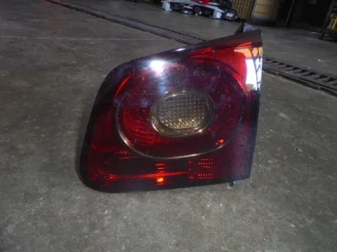 Φανάρι Πίσω Δεξί Καπού (Φιμέ) για VW TIGUAN (2008 - 2012) (5N) Φανάρι Πίσω Δεξί Καπού (Φιμέ) για VW TIGUAN (2008 - 2012) (5N)