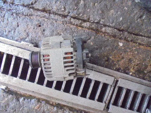 Δυναμό - Εναλλάκτης για SKODA OCTAVIA (2004 - 2008) 5 (1Z3-5) 1900 (BLS) Diesel 105 Δυναμό - Εναλλάκτης για SKODA OCTAVIA (2004 - 2008) 5 (1Z3-5) 1900 (BLS) Diesel 105