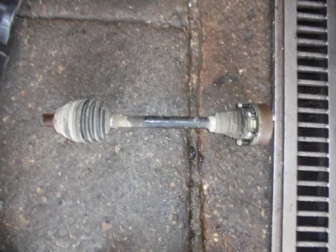 Ημιαξόνιο Εμπρός Αριστερό για SKODA OCTAVIA (2004 - 2008) 5 (1Z3-5) 1900 (BLS) Diesel 105 Ημιαξόνιο Εμπρός Αριστερό για SKODA OCTAVIA (2004 - 2008) 5 (1Z3-5) 1900 (BLS) Diesel 105