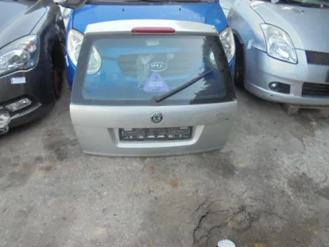 Πορτ-Μπαγκάζ για SKODA OCTAVIA (2004 - 2008) 5 (1Z3-5) S-Wagon - 5dr Πορτ-Μπαγκάζ για SKODA OCTAVIA (2004 - 2008) 5 (1Z3-5) S-Wagon - 5dr