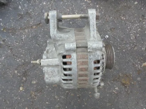 Δυναμό - Εναλλάκτης A2T03591 για MITSUBISHI COLT (1989 - 1992) (C5) Δυναμό - Εναλλάκτης A2T03591 για MITSUBISHI COLT (1989 - 1992) (C5)