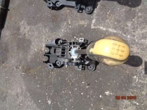 Μοχλός Ταχυτήτων  6070200001 για TOYOTA YARIS (2006 - 2009) (KL9) *Δ* Μοχλός Ταχυτήτων  6070200001 για TOYOTA YARIS (2006 - 2009) (KL9) *Δ*