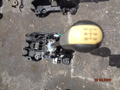 Μοχλός Ταχυτήτων  6070200001 για TOYOTA YARIS (2006 - 2009) (KL9) *Δ* Μοχλός Ταχυτήτων  6070200001 για TOYOTA YARIS (2006 - 2009) (KL9) *Δ*