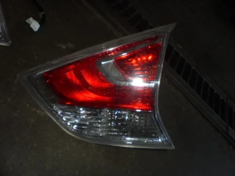 Φανάρι Πίσω Δεξί Καπού για NISSAN X-TRAIL (2014 - ) Φανάρι Πίσω Δεξί Καπού για NISSAN X-TRAIL (2014 - )