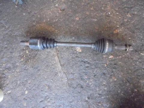 Ημιαξόνιο Εμπρός Αριστερό Με ABS για HYUNDAI GETZ (2006 - 2009 ) (TB) Ημιαξόνιο Εμπρός Αριστερό Με ABS για HYUNDAI GETZ (2006 - 2009 ) (TB)
