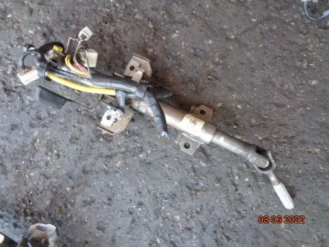 Κολόνα Τιμονιού Μεταχειρισμένη για TOYOTA AVENSIS (1997 - 2000) (T220) *ΔΒ* Κολόνα Τιμονιού Μεταχειρισμένη για TOYOTA AVENSIS (1997 - 2000) (T220) *ΔΒ*
