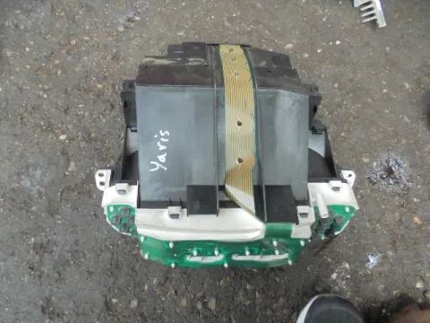 Κοντέρ 83800-52120 για TOYOTA YARIS (1999 - 2002) (XP10) -  Κοντέρ 83800-52120 για TOYOTA YARIS (1999 - 2002) (XP10) -
