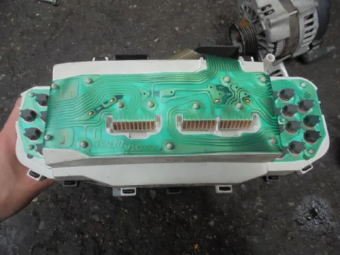 Κοντέρ 83800-52120 για TOYOTA YARIS (1999 - 2002) (XP10) -  Κοντέρ 83800-52120 για TOYOTA YARIS (1999 - 2002) (XP10) -