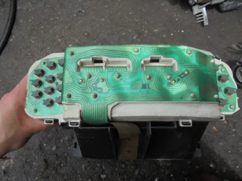 Κοντέρ 83800-52120 για TOYOTA YARIS (1999 - 2002) (XP10) -  Κοντέρ 83800-52120 για TOYOTA YARIS (1999 - 2002) (XP10) -