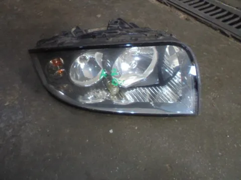 Φανάρι Εμπρός Δεξί (Ελαττωματικό) για AUDI A2 (2000 - 2005) (8Z0) Φανάρι Εμπρός Δεξί (Ελαττωματικό) για AUDI A2 (2000 - 2005) (8Z0)
