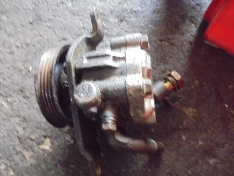 Αντλία Υδραυλικού Τιμονιού για NISSAN MICRA (1998 - 2000) (K11) ΠΑΛΕΤΑ 1 *247527* Αντλία Υδραυλικού Τιμονιού για NISSAN MICRA (1998 - 2000) (K11) ΠΑΛΕΤΑ 1 *247527*